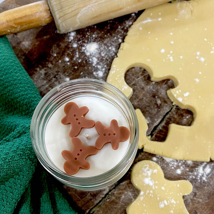 SANTA'S COOKIE CANDLE